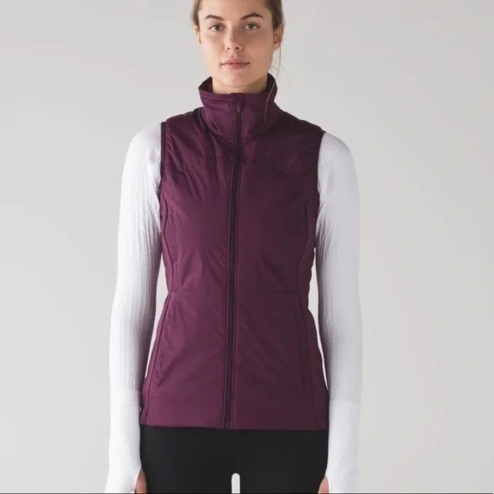 NWOT Lululemon Run For Cold Vest